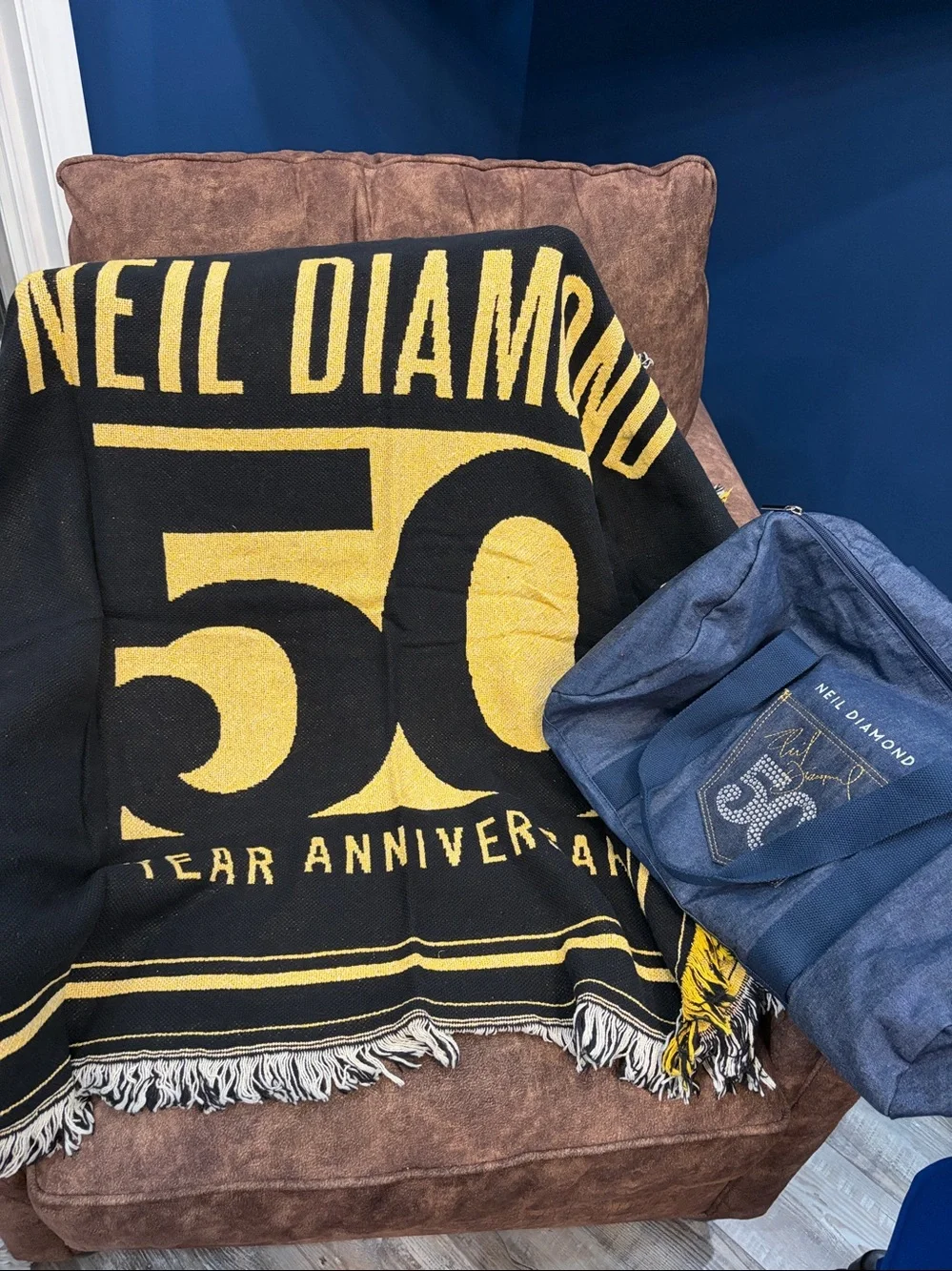 Neil Diamond 50th Anniversary Bag & Throw
